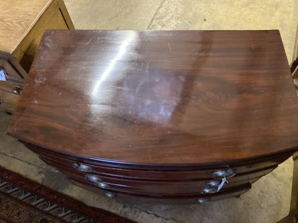 A Regency mahogany bowfront chest with brushing slide, width 100cm depth 58cm, height 86cm